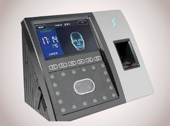 介紹虹膜考勤機的設備特點